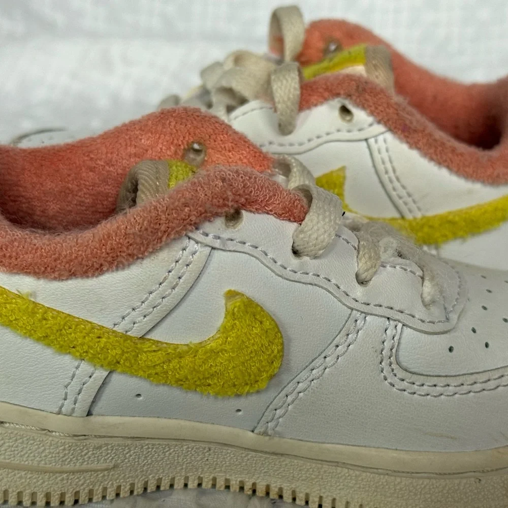 Nike TD Air Force 1 LV 8 in WHITE / YELLOW STRIKE / PHANTOM / PEARL WHITE size